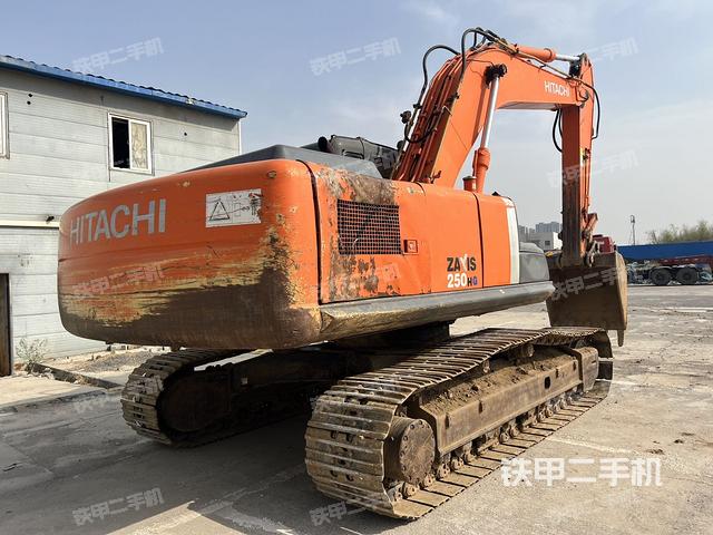 日立ZX250H-3G挖掘机的设备实拍-第2张实拍照片