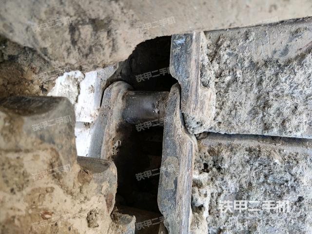 左托鏈輪和鏈筋(行走機(jī)構(gòu)) 左托鏈輪和鏈筋(行走機(jī)構(gòu))