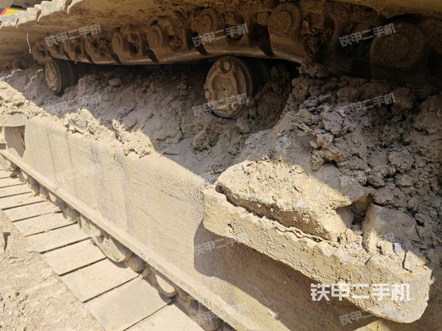 右托链轮+链筋(行走机构) 右托链轮+链筋(行走机构)