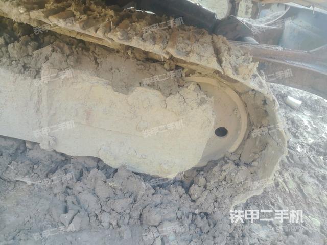 左导向轮(行走机构) 左导向轮(行走机构)