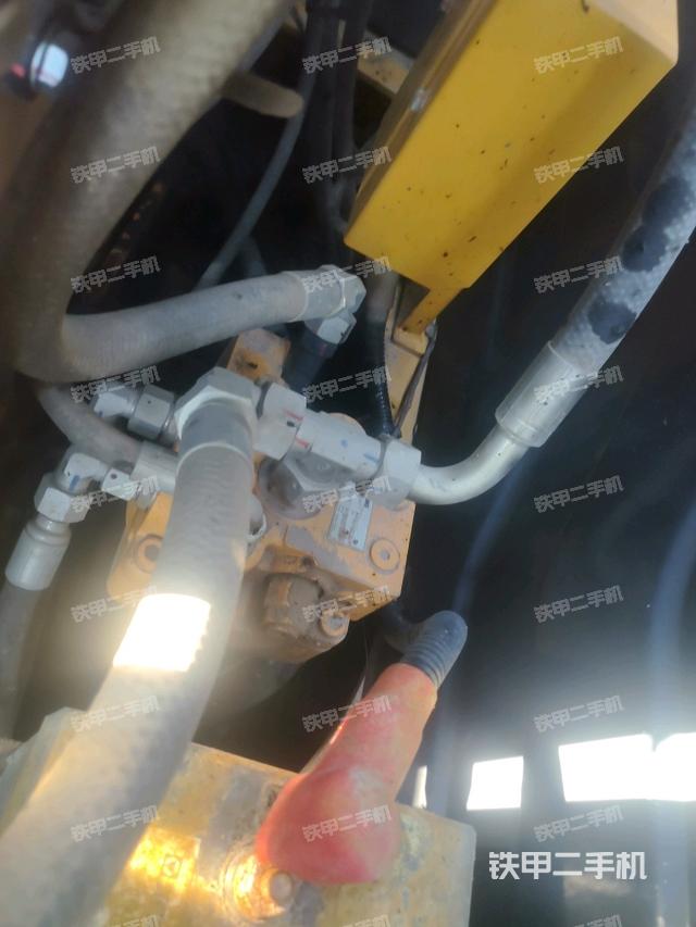 回转马达(上车部件) 回转马达(上车部件)