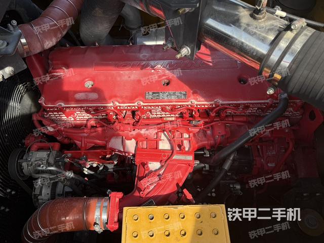 发动机整体俯视(整机外观) 发动机整体俯视(整机外观)