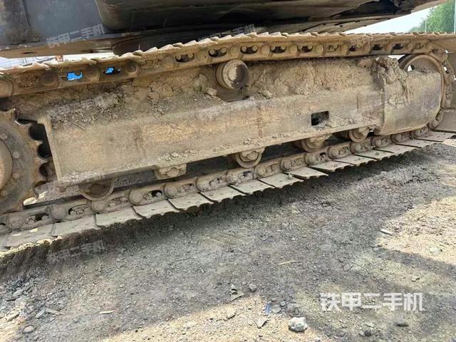 单侧履带整体（整机外观）