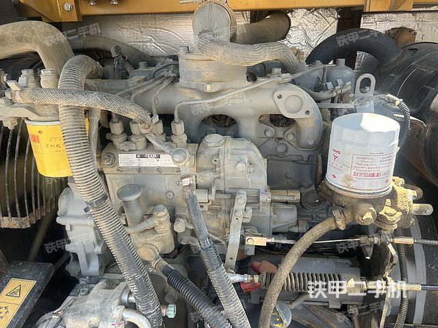 发动机整体俯视（整机外观）