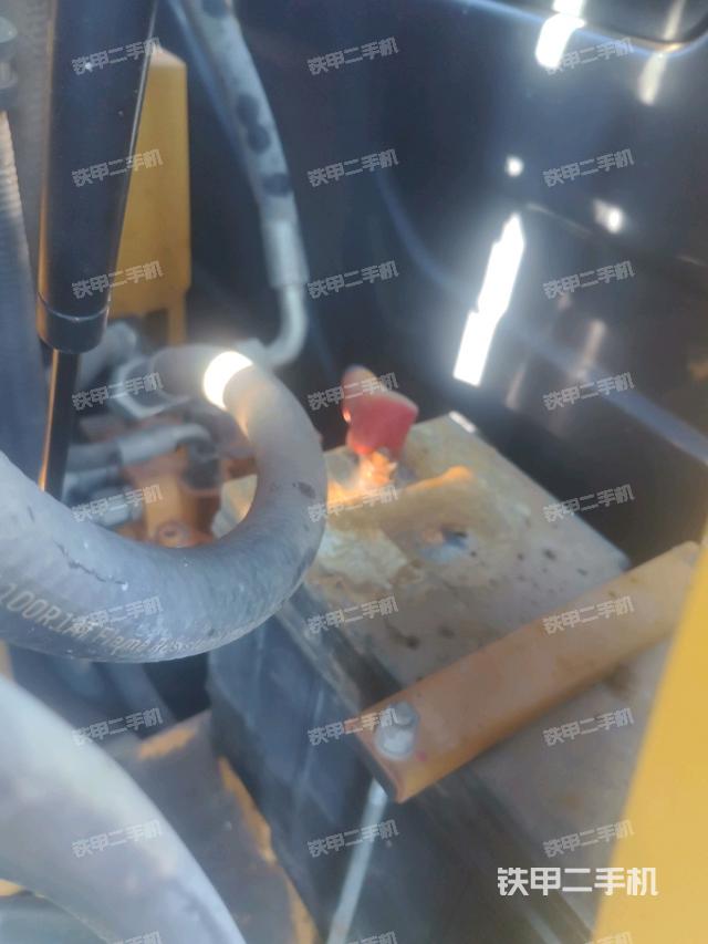 电瓶(大件舱室) 电瓶(大件舱室)