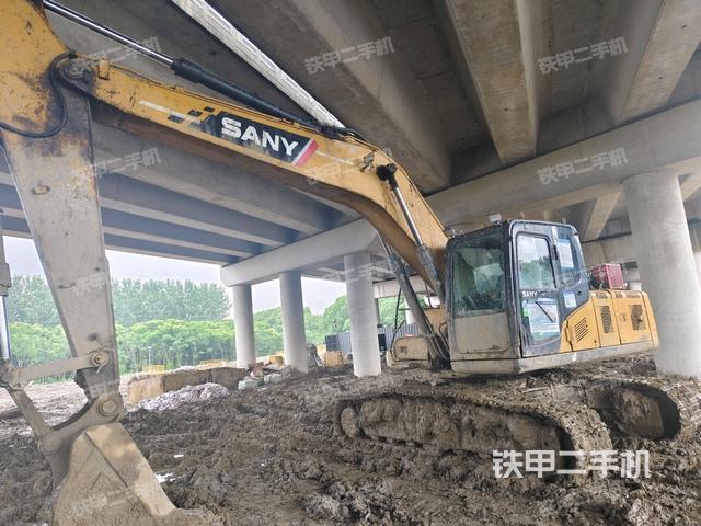 三一重工SY205C-10挖掘機