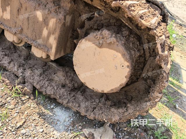 右侧行走马达盖板(行走机构) 右侧行走马达盖板(行走机构)