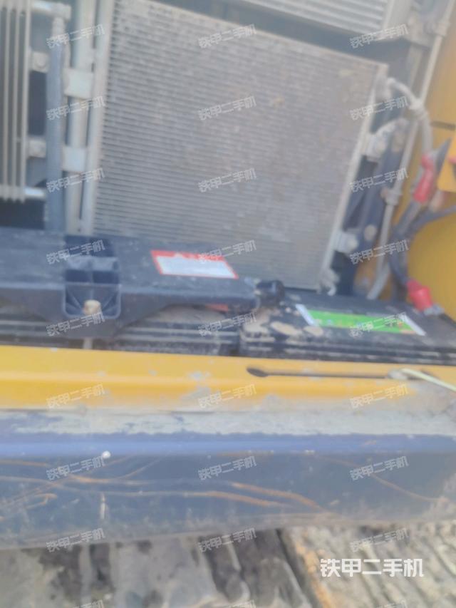 电瓶(大件舱室) 电瓶(大件舱室)