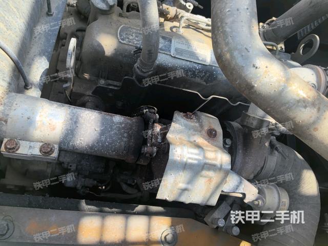 增压器特写(上车部件) 增压器特写(上车部件)