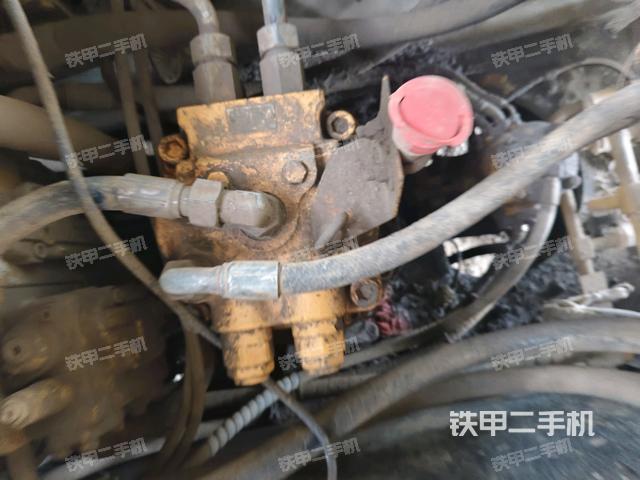 回转马达(上车部件) 回转马达(上车部件)