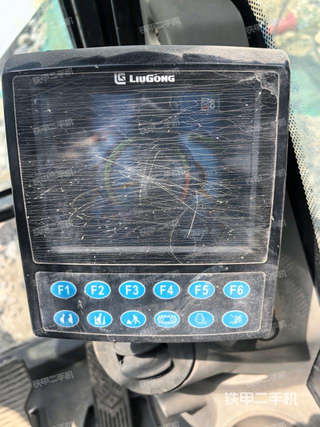 小时表(驾驶室部分) 小时表(驾驶室部分)