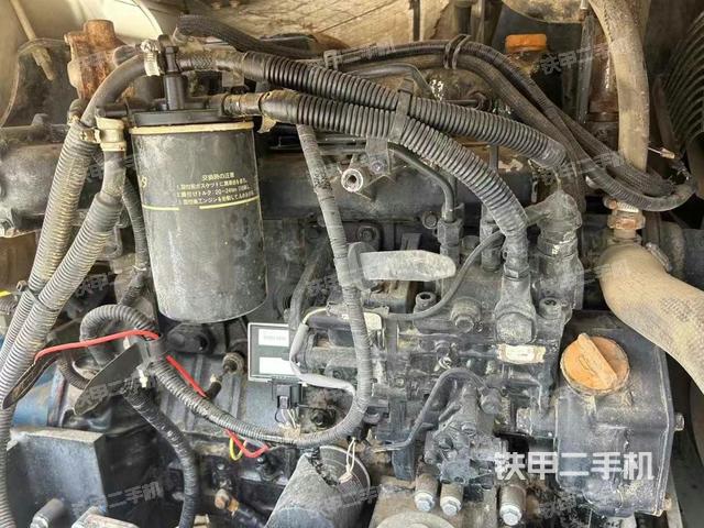 发动机整体俯视（整机外观）