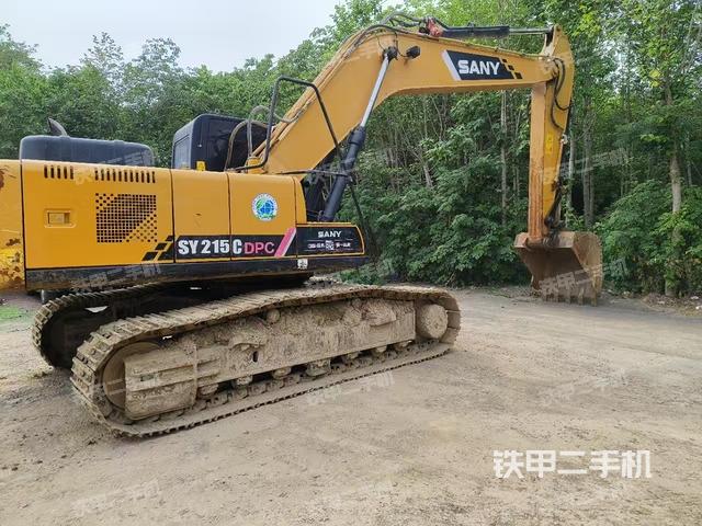 整机右后45°(整机外观) 整机右后45°(整机外观)