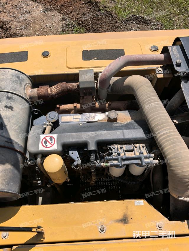 水箱+风扇特写(上车部件) 水箱+风扇特写(上车部件)