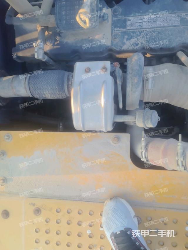 增压器特写(上车部件) 增压器特写(上车部件)