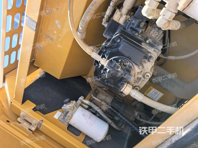 液压泵室(大件舱室) 液压泵室(大件舱室)