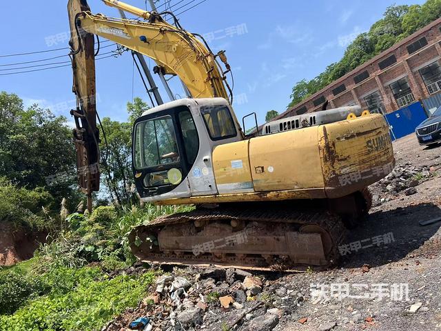 住友SH200A3挖掘機(jī)