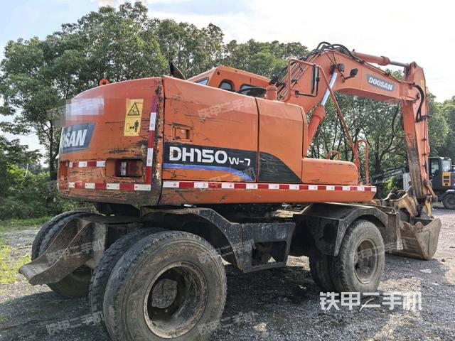 右后45（整機(jī)外觀）