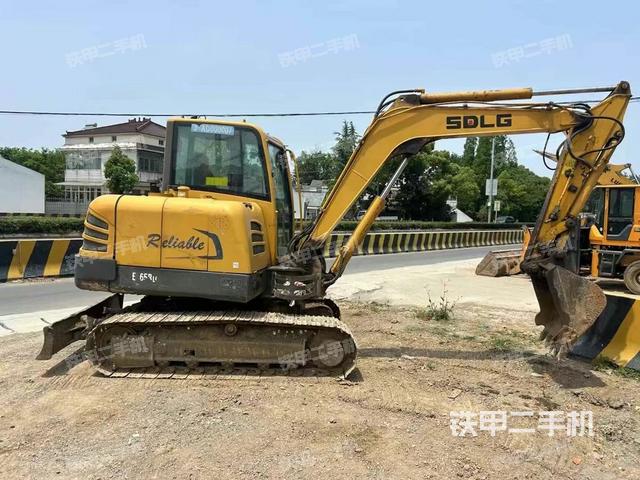 整机右后45°（整机外观）