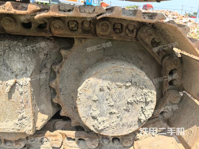 左驱动轮(行走机构) 左驱动轮(行走机构)