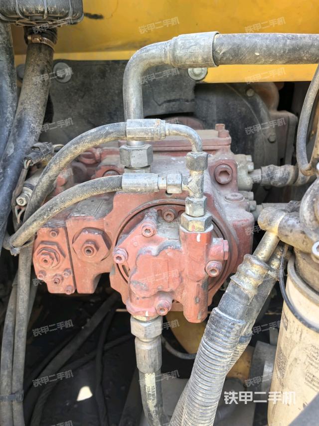 液压泵斜45 左(大件舱室) 液压泵斜45 左(大件舱室)