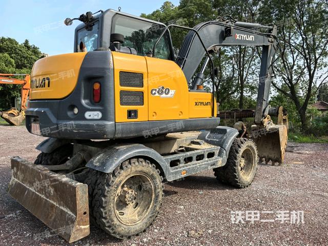 右后45(整机外观) 右后45(整机外观)