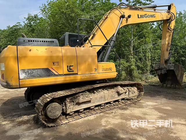 整机右后45°(整机外观) 整机右后45°(整机外观)