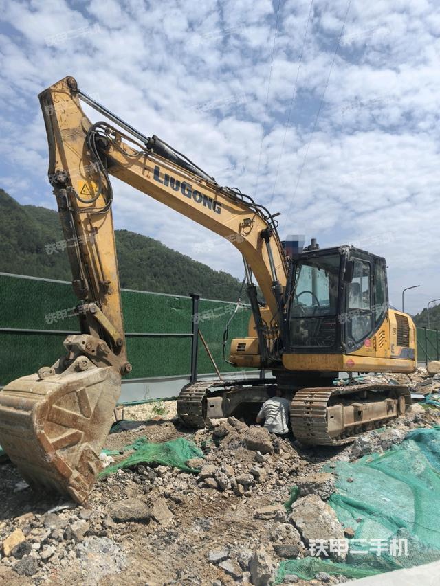 柳工CLG915E挖掘機