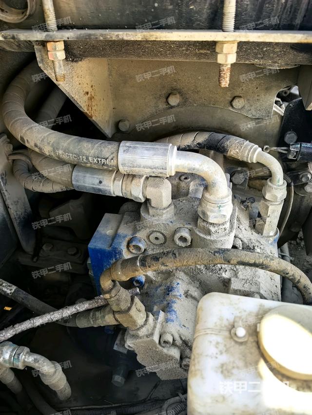 液压泵室(大件舱室) 液压泵室(大件舱室)