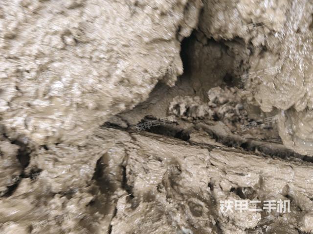 右驱动轮(行走机构) 右驱动轮(行走机构)