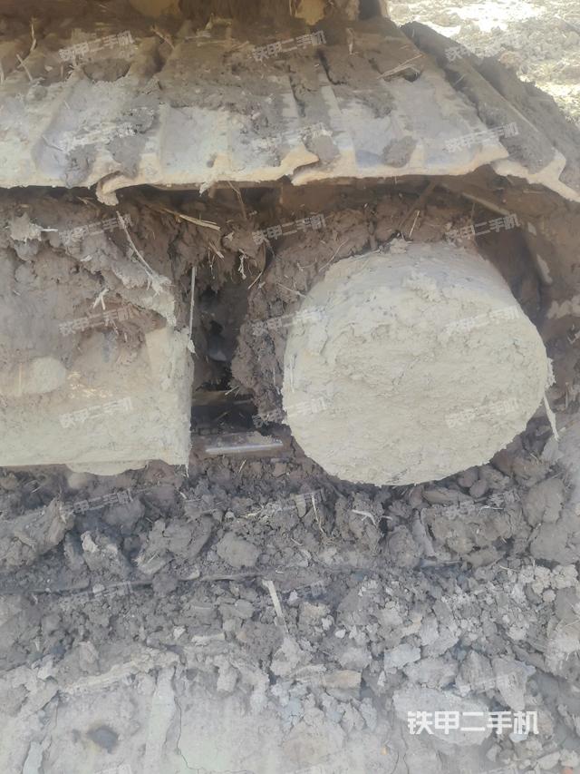 左驱动轮(行走机构) 左驱动轮(行走机构)