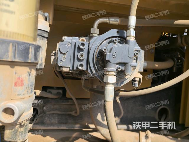 液压泵斜45 左(大件舱室) 液压泵斜45 左(大件舱室)