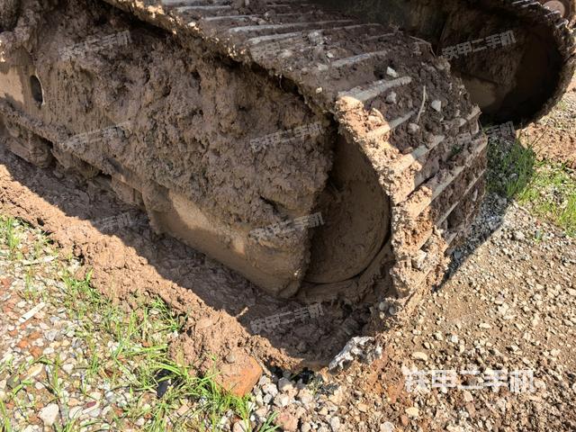 左驱动轮(行走机构) 左驱动轮(行走机构)