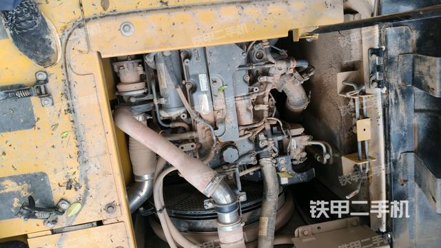 發(fā)動機整體俯視(整機外觀) 發(fā)動機整體俯視(整機外觀)
