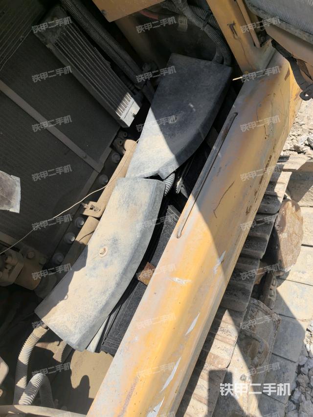 电瓶(大件舱室) 电瓶(大件舱室)