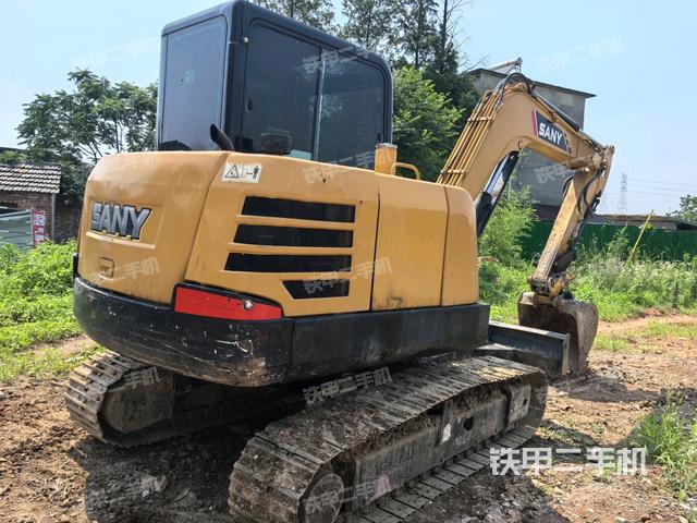 右后45(整機(jī)外觀) 右后45(整機(jī)外觀)