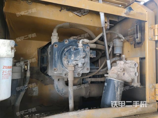 液压泵室(大件舱室) 液压泵室(大件舱室)