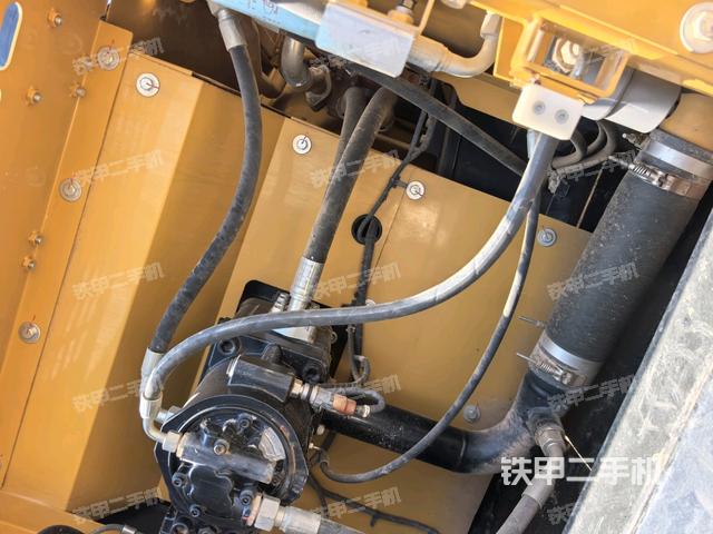 液压泵斜45 左(大件舱室) 液压泵斜45 左(大件舱室)