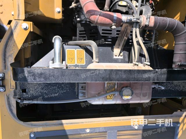 水箱+风扇特写(上车部件) 水箱+风扇特写(上车部件)