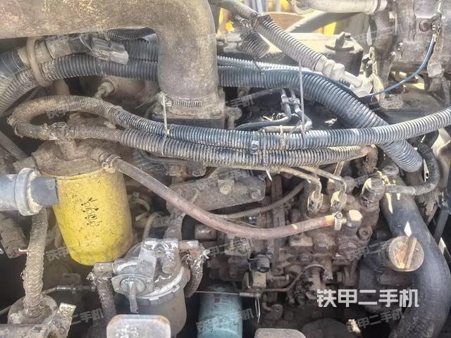 发动机整体俯视（整机外观）