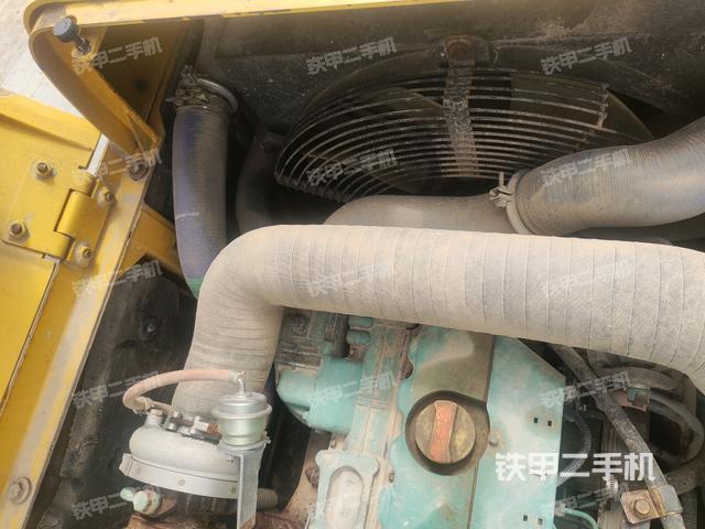 水箱+风扇特写(上车部件) 水箱+风扇特写(上车部件)