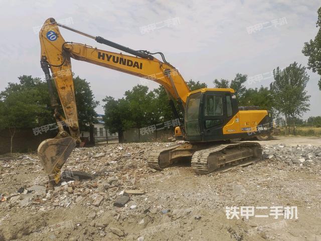 現(xiàn)代R215VS挖掘機(jī)
