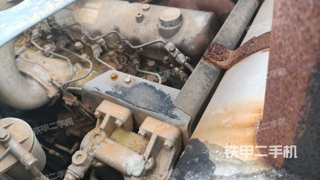 发动机整体俯视(整机外观) 发动机整体俯视(整机外观)