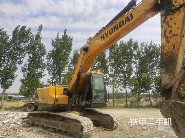 右前45(整機(jī)外觀) 右前45(整機(jī)外觀)