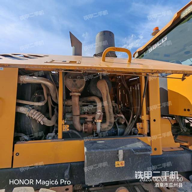 发动机(设备外观及核心部件) 发动机(设备外观及核心部件)