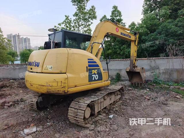 整机右后45°(整机外观) 整机右后45°(整机外观)