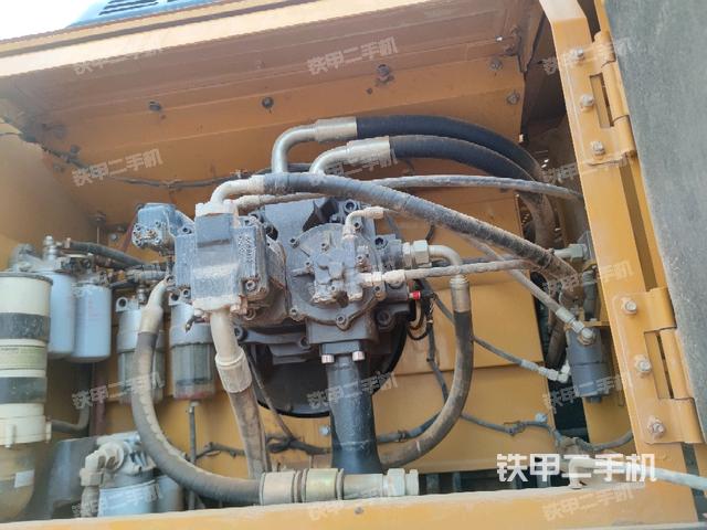 液压泵斜45 左(大件舱室) 液压泵斜45 左(大件舱室)