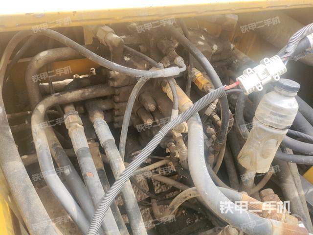 分配阀(上车部件) 分配阀(上车部件)