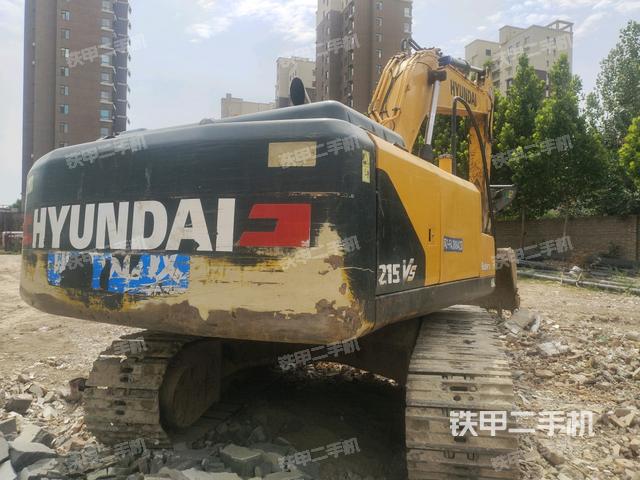 右后45(整機(jī)外觀) 右后45(整機(jī)外觀)