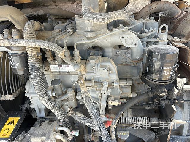 发动机整体俯视（整机外观）